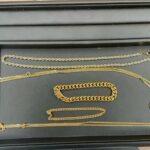 蒔田店で買取した18金ネックレスやブレスレットなどの貴金属アクセサリー。金相場が歴史的高値を更新中。