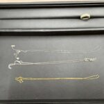 伊勢佐木町で買取したゴールドとプラチナのネックレスと指輪の写真