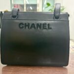 シャネル CHANEL ロゴ刺繍 ハンドバッグ ブラック 買取実績 伊勢佐木 高価買取